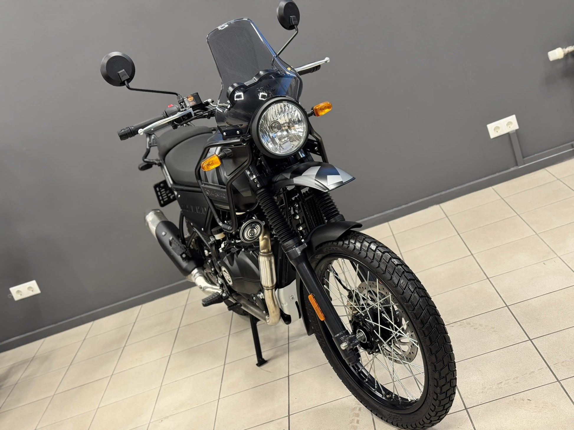 Royal Enfield Himalayan 411