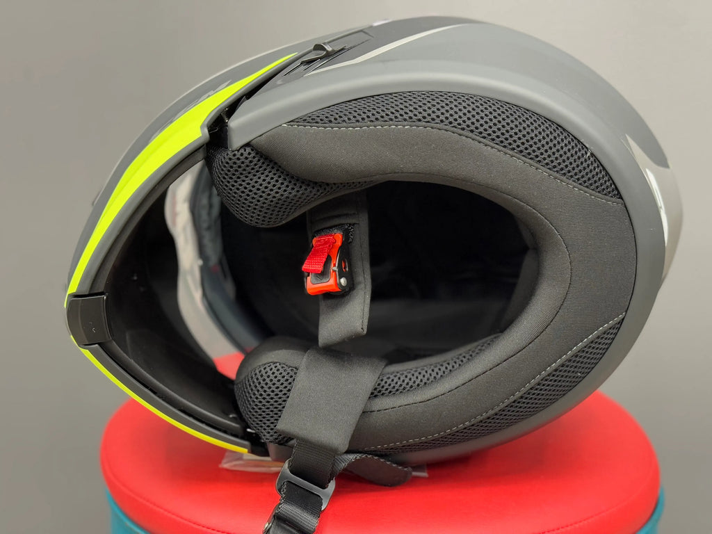 CGM FORCE DS RACE helmet